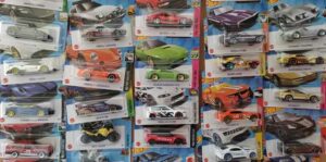 Hot Wheels appese